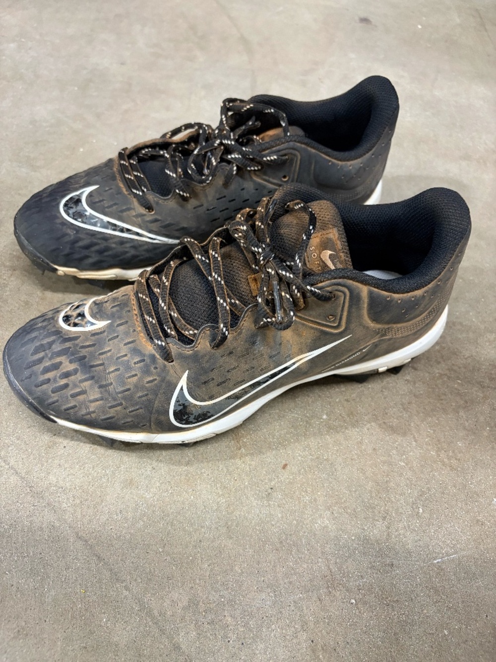 Women's Nike Cleats, Size 7.5